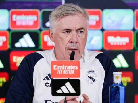 Bellingham nghỉ tập với Real, Ancelotti tiết lộ tình hình