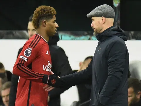 Ten Hag cảnh báo Rashford, lấy gương 2 cầu thủ từng trên bờ vực bỏ đi