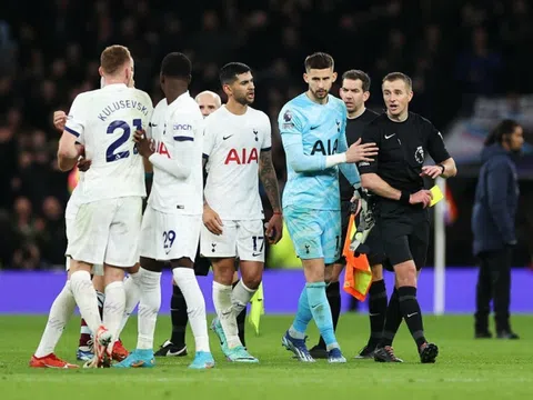 Đánh mất lợi thế, Tottenham tiếp tục chìm sâu khủng hoảng tại Premier League