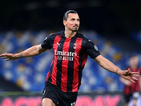 Zlatan Ibrahimovic tái gia nhập AC Milan lần thứ ba