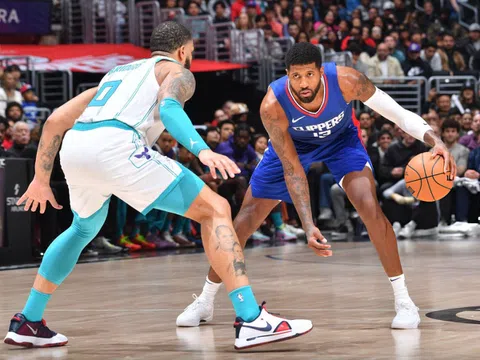 LA Clippers hạ đẹp Charlotte Hornets, Paul George đi vào lịch sử NBA