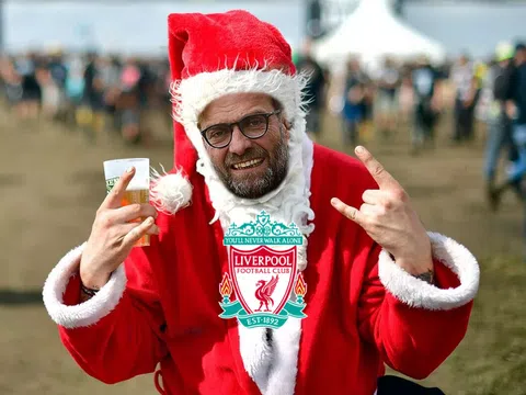 Jurgen Klopp xứng danh 'ông già Noel' của Liverpool với thông số kỷ lục 100%