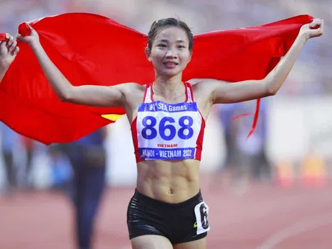 Nguyễn Thị Oanh phá kỷ lục quốc gia, thống trị trên đường chạy marathon