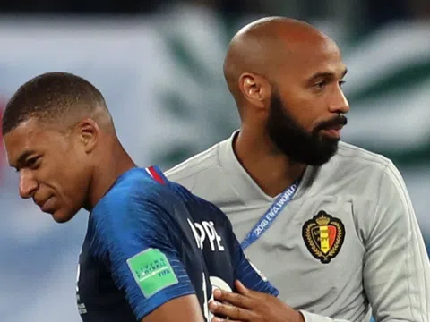 'Máy quét thượng hạng' gạt thẳng Henry để lựa chọn Mbappe