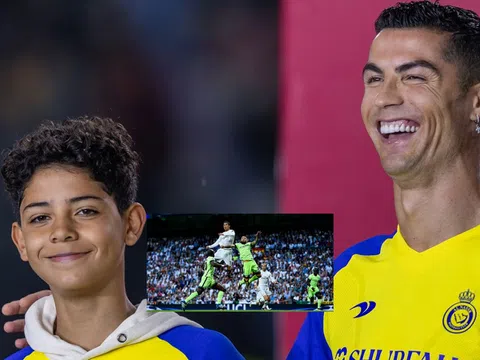 'Ronaldo con' tiếp tục tái hiện bàn thắng thương hiệu của cha