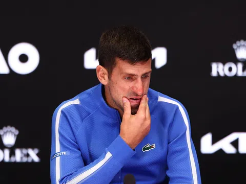 Djokovic thừa nhận bị sốc trước trận thua bạc nhược