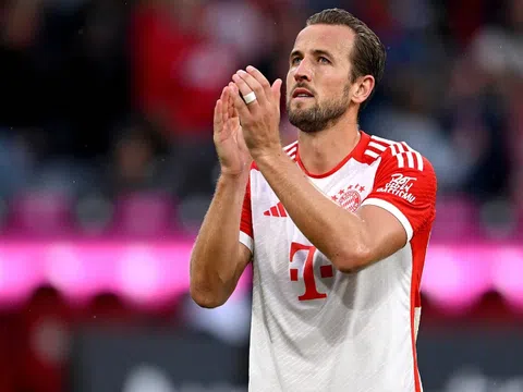 Harry Kane khiến Bayern Munich phải dở khóc dở cười