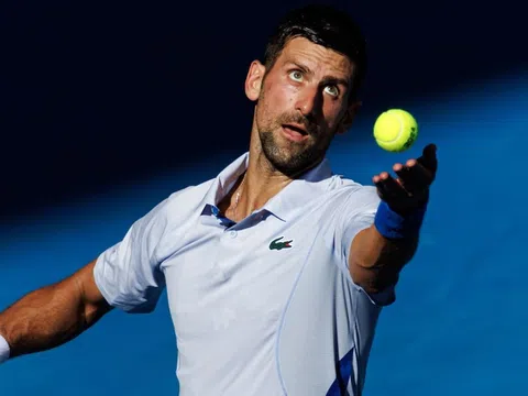 Djokovic: 'Có bao nhiêu người làm được như tôi?'