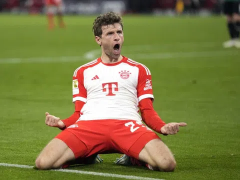 Muller đạt cột mốc kinh ngạc cùng Bayern Munich