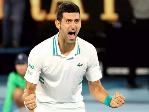 Djokovic nổi bật trong chuyến du lịch cùng gia đình