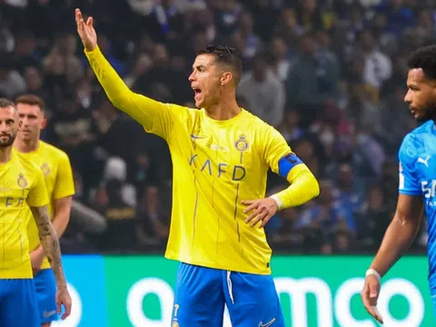 Al Nassr tiếp tục ôm hận trước Al Hilal trong ngày Ronaldo tái xuất