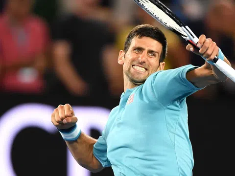 Djokovic tiếp tục vượt mặt đối thủ truyền kiếp