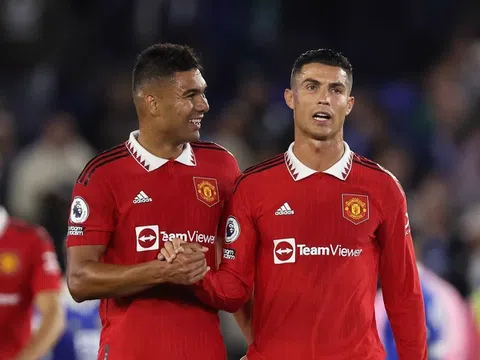 Casemiro chỉ ra 'món nợ' lớn với Ronaldo