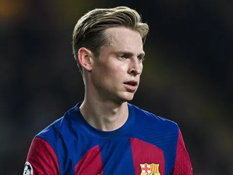 Deco nói thẳng tương lai De Jong tại Barca