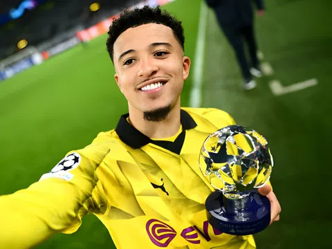 Sancho cản đường MU tới C1 khi thăng hoa tại Dortmund