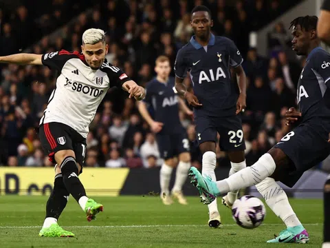 Thua khẩu phục trước Fulham, Tottenham gặp khó cuộc đua top 4