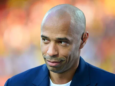 Thierry Henry: 'Cậu ấy đã vượt qua tôi'