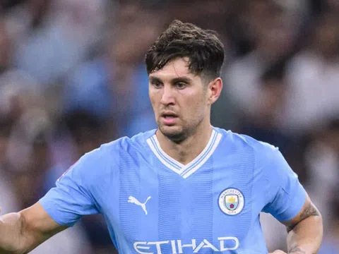 John Stones trải lòng về cú đúp về nhì C1 và Euro