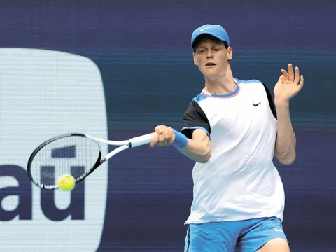 Kết quả tennis 25/3: Sinner, Medvedev đồng loạt đi tiếp tại Miami Open 2024