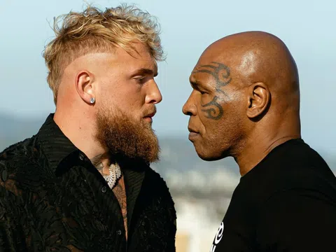 Người tình lo ngại Jake Paul bị Mike Tyson hạ đo ván