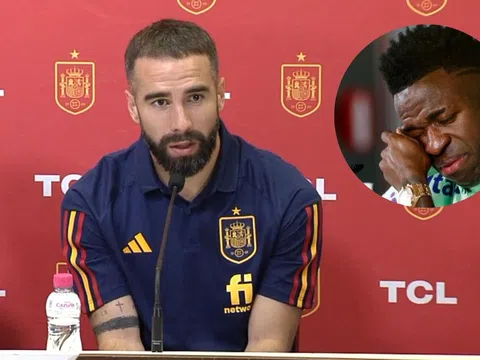 Dani Carvajal đưa ra quan điểm sau phát biểu của Vinicius