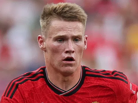 McTominay nguy cơ bay hơn 31 tỷ Đồng vì bà xã tương lai