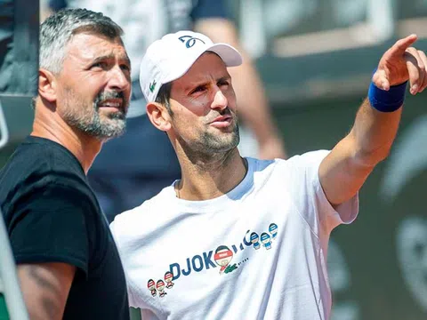 Hé lộ nguyên nhân Djokovic 'đường ai nấy đi' với HLV kì cựu