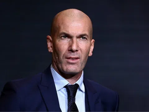 Loại thẳng Zidane và Alonso, Bayern chốt cuộc đua song mã cho hai HLV