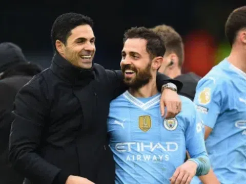 Sao Man City bất ngờ với lối chơi của Arsenal