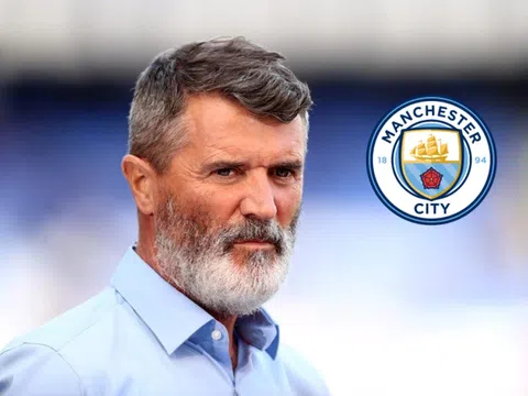 Roy Keane chỉ thẳng một sao Man City đá như cầu thủ League 2