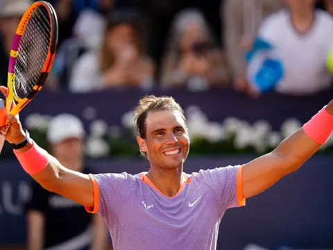 Kết quả tennis 16/4: Nadal tái xuất đẳng cấp tại Barcelona Open 2024