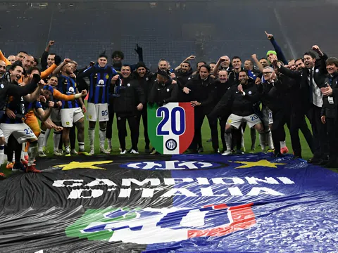 CHÙM ẢNH: Inter giành danh hiệu Scudetto lần thứ 20 trong lịch sử đội bóng