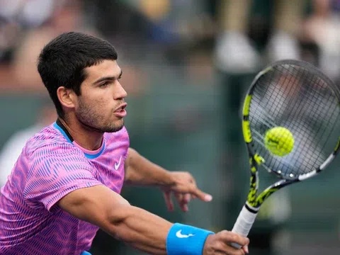 Kết quả tennis 26/4: Alcaraz khởi đầu thuận lợi tại Madrid Open 2024