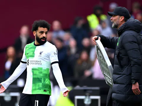 Salah gây chú ý với màn đáp trả 'cực gắt' trước Klopp