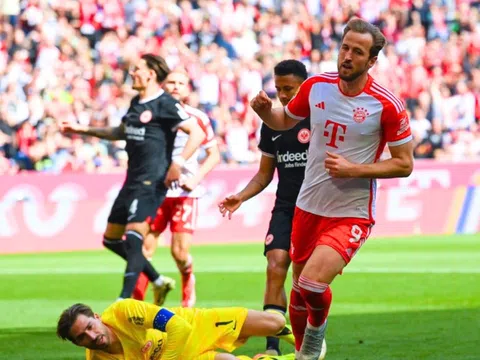 Kane làm nên lịch sử vĩ đại nhất Bundesliga