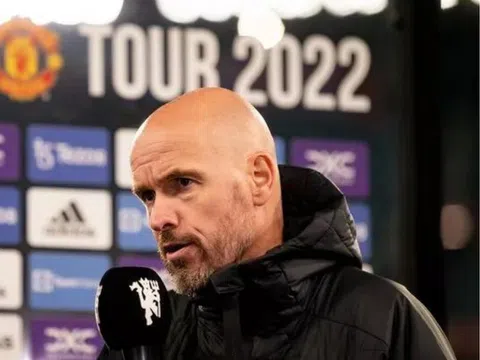 Ten Hag cập nhật chấn thương MU, tuyên bố mục tiêu chuyển nhượng