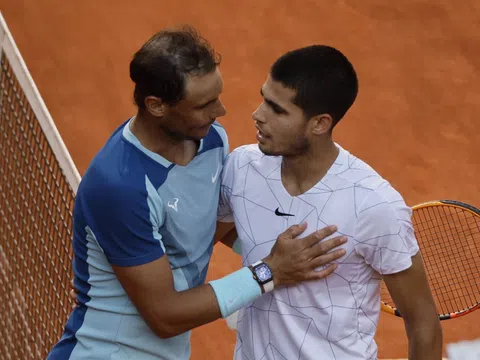 Alcaraz để ngỏ khả năng đánh cặp với Nadal ở Olympic Paris 2024