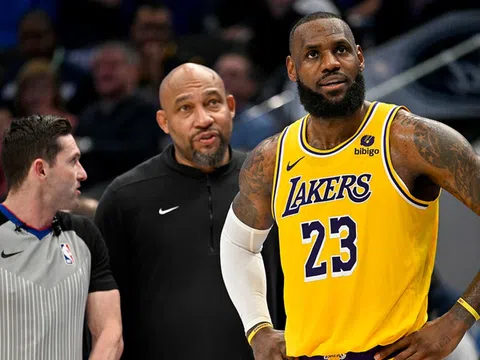 Los Angeles Lakers 'trảm tướng' sau thất bại muối mặt tại NBA Playoffs 2024