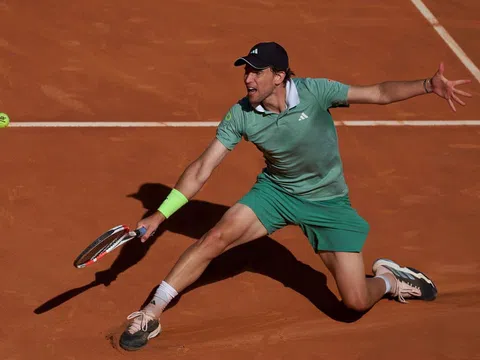 Dominic Thiem bị loại ở 'vòng gửi xe' Roland Garros 2024