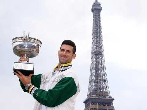 Novak Djokovic sáng cửa bảo vệ ngôi vương Roland Garros