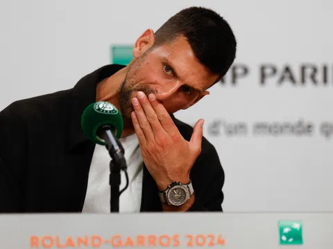 Djokovic có động thái bất ngờ tại Roland Garros