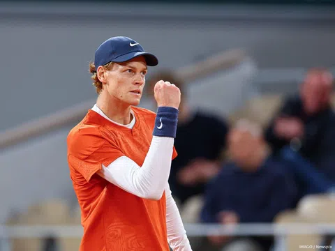 Chính thức: Jannik Sinner 'hạ bệ' Djokovic, lên ngôi số 1 thế giớiv