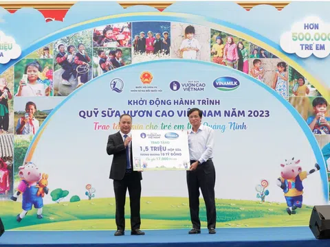 Năm 2023, sẽ có 17.000 trẻ em tại 15 tỉnh thành được Vinamilk hỗ trợ uống sữa miễn phí