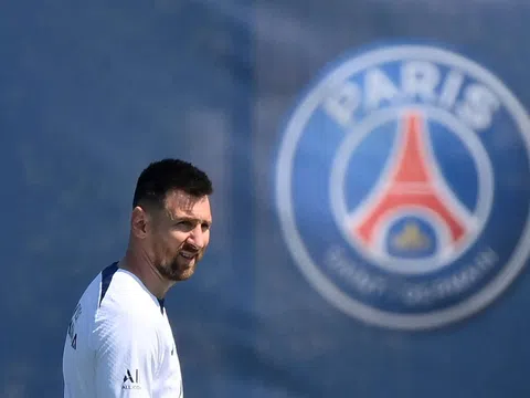 Messi tiếp tục có phát biểu cực sốc về PSG