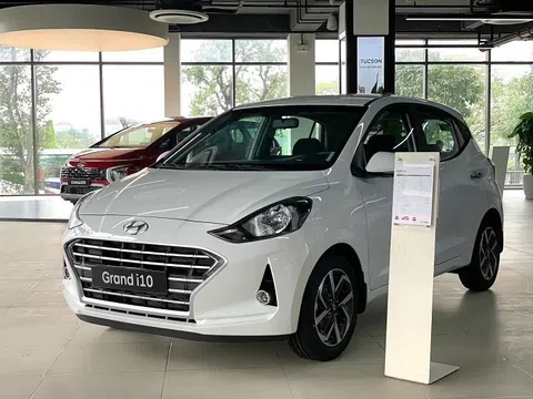 Tin xe hot 17/11: Hyundai Grand i10 giảm giá cực sốc hơn 54 triệu đồng, quyết chiến Kia Morning