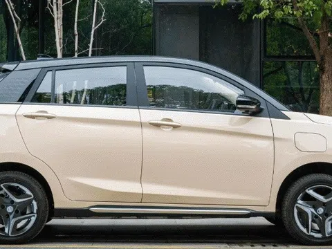 Tin xe trưa 22/1: Ra mắt xe ô tô cực đẹp giá 194 triệu đồng, đe nẹt Kia Morning và Hyundai Grand i10