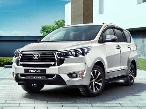 Ra mắt Toyota Innova phiên bản mới cực đẹp, trang bị ăn đứt Mitsubishi Xpander, giá 605 triệu đồng