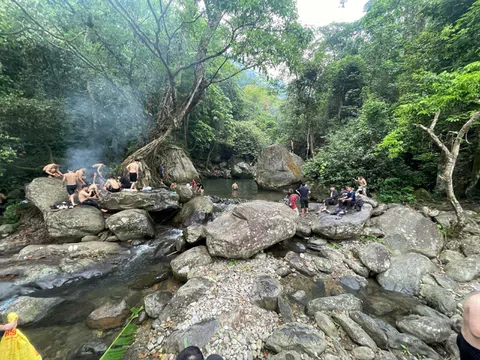 Phú Thọ: Nghiêm cấm tự ý vào rừng, leo núi, tắm suối tại Đạo Trù sau hàng loạt sự cố nguy hiểm