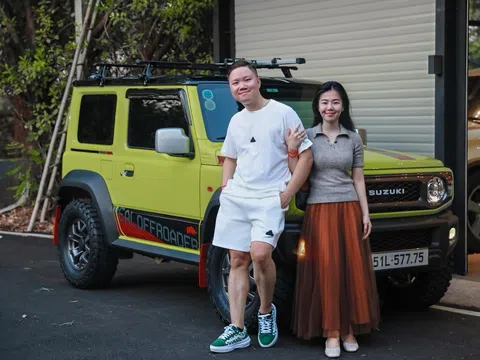 Vừa mang Land Rover Defender phượt xuyên Đông Nam Á, dân chơi Bình Dương tậu ngay Suzuki Jimny với kiểu dáng độc lạ