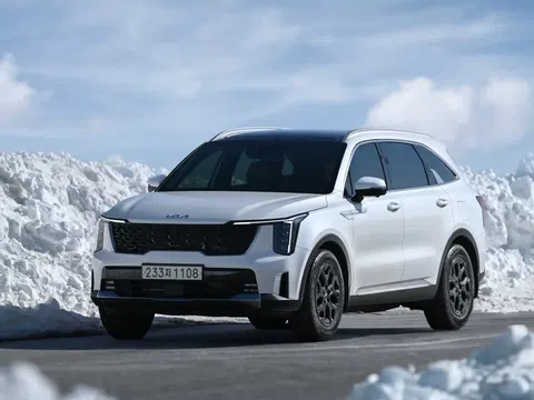 Bán chậm tại Việt Nam nhưng Kia Sorento bán chạy tại quê nhà, doanh số cách biệt Hyundai SantaFe gần 2.000 xe